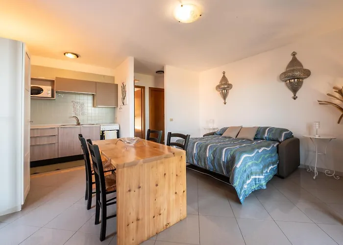 Terrazzo Eucalipto Apartment Cefalu